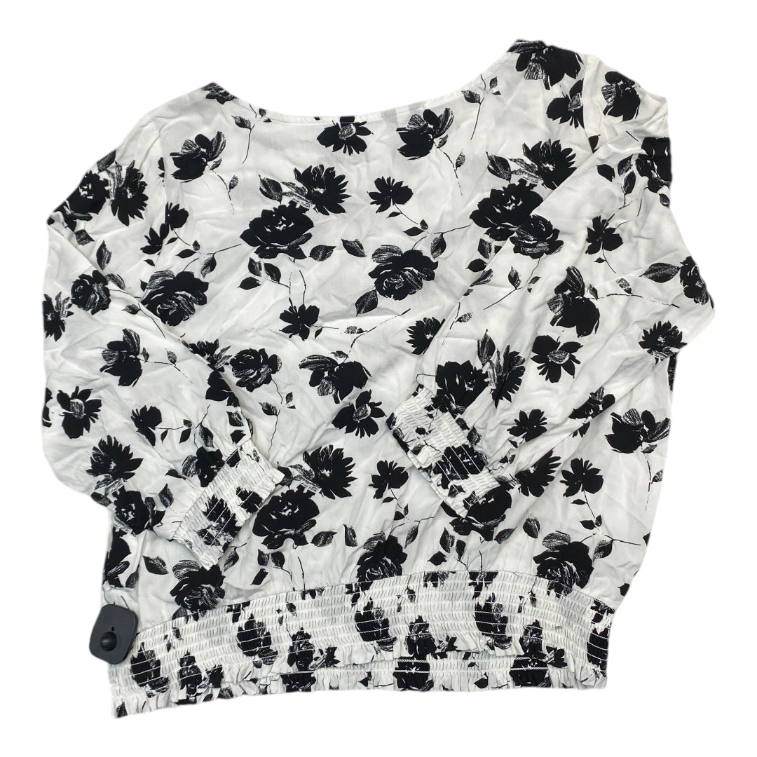 Top Long Sleeve By White House Black Market In Black & White, Size: L