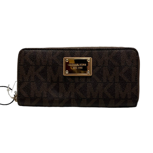 Wallet Designer By Michael Kors  Size: Large