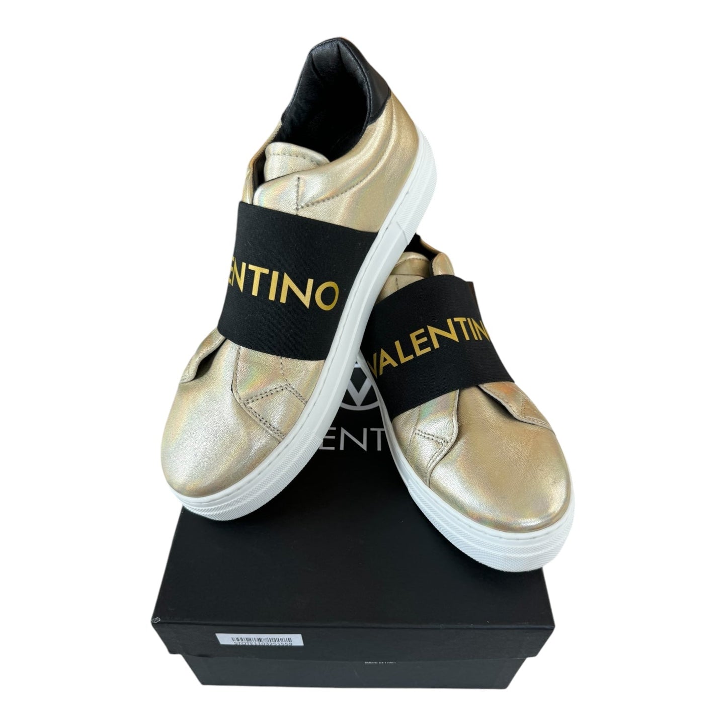 Shoes Luxury Designer By Valentino by Mario In Gold, Size: 9