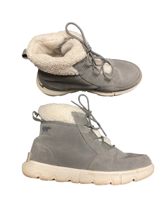 Boots Designer By Sorel In Grey, Size: 9