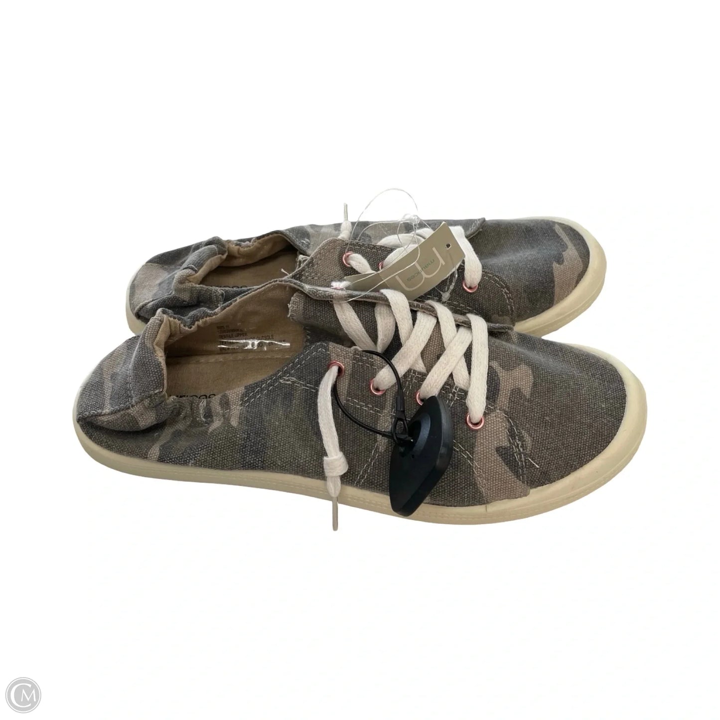Shoes Athletic By Maurices In Camouflage Print, Size: 11