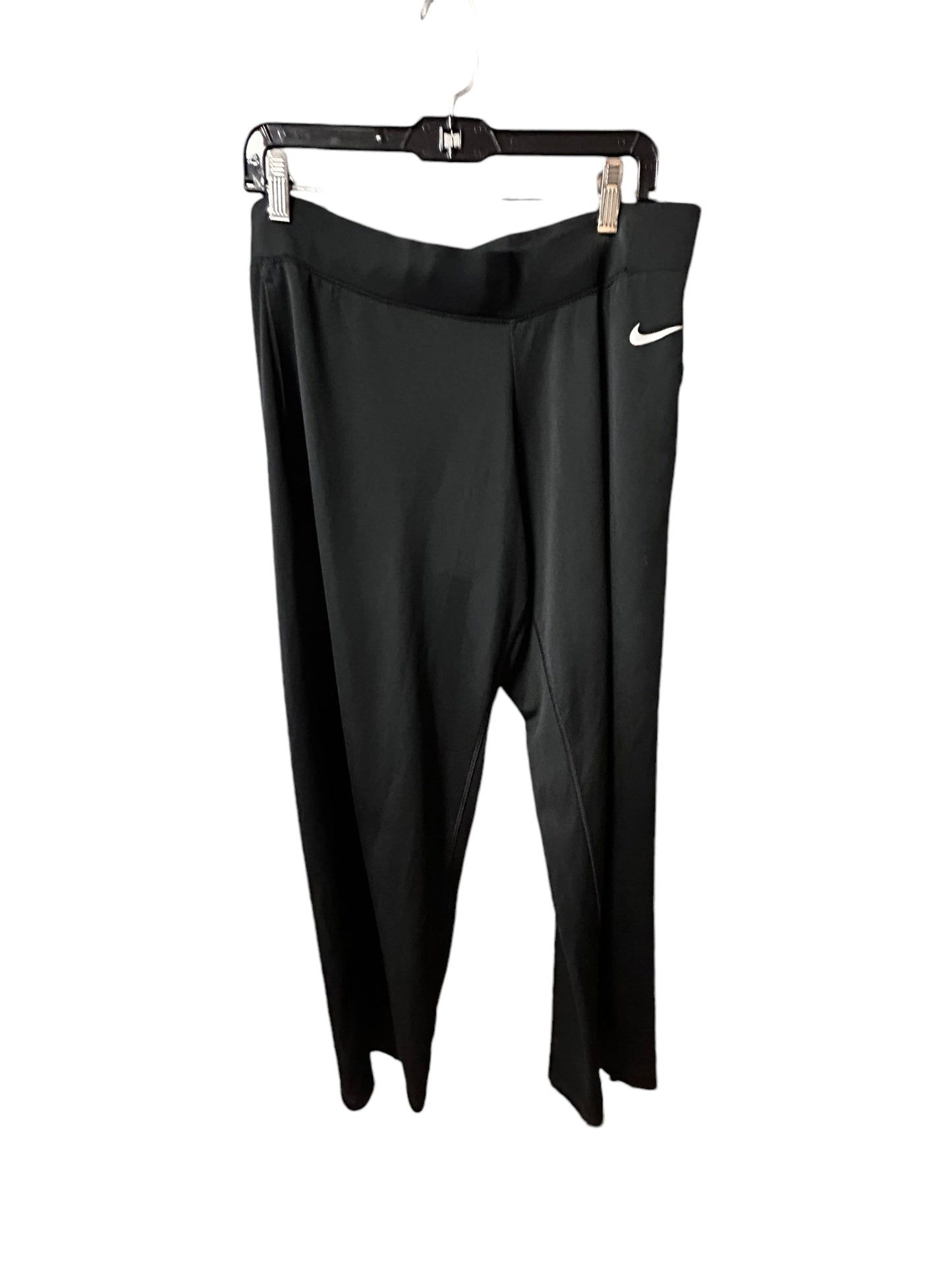 Athletic Capris By Nike Apparel In Black, Size: M