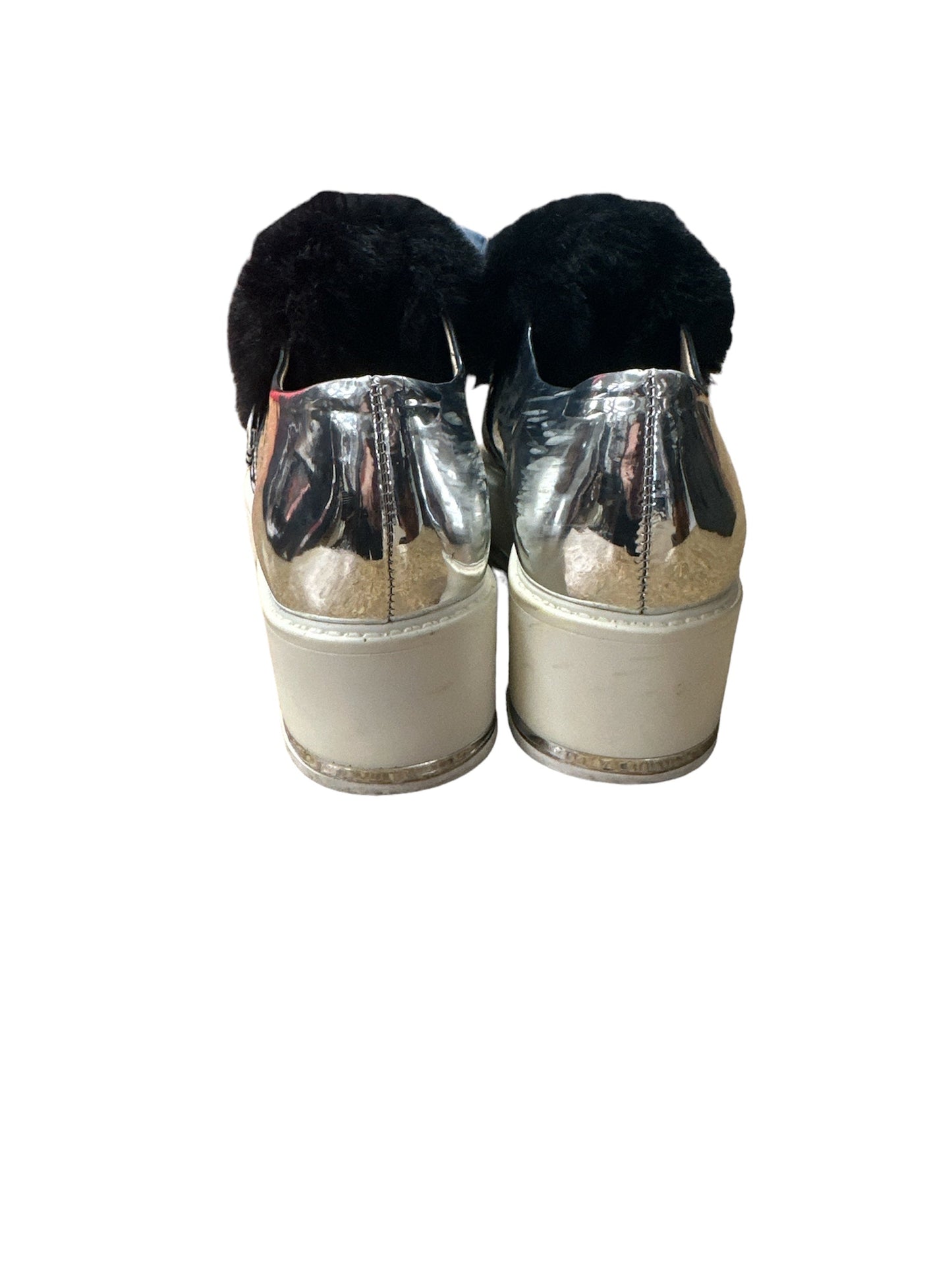 Shoes Luxury Designer By Karl Lagerfeld In Silver, Size: 8.5