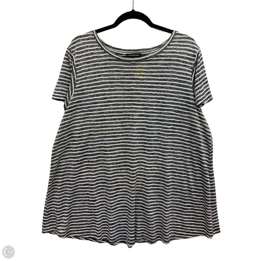 Top Short Sleeve By Lane Bryant In Striped Pattern, Size: 18
