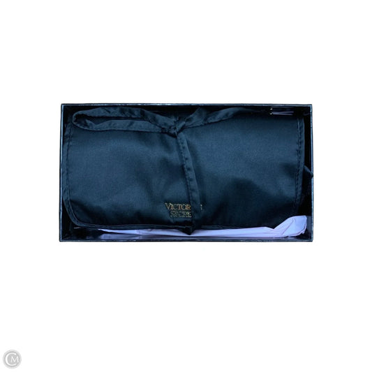 Makeup Bag By Victorias Secret, Size: Medium