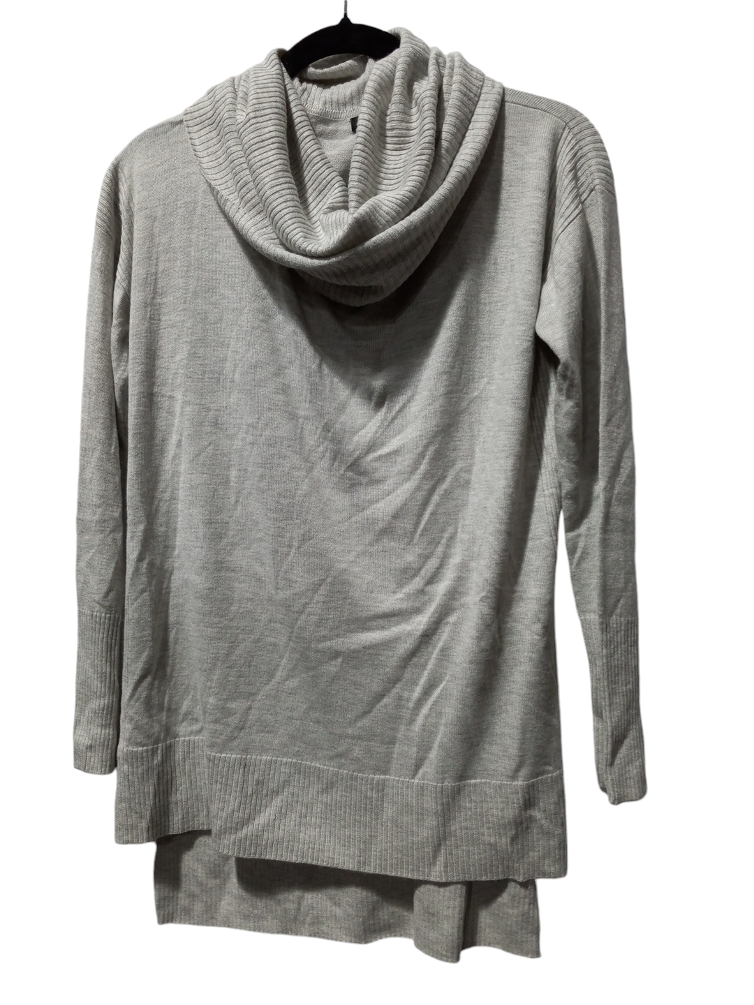 Top Long Sleeve By Cupio In Grey, Size: M