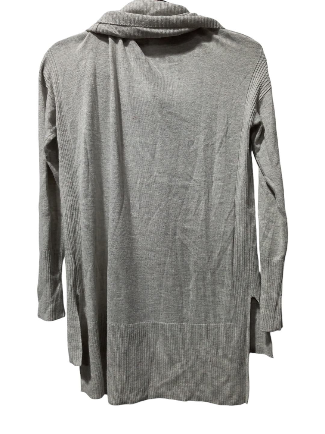 Top Long Sleeve By Cupio In Grey, Size: M