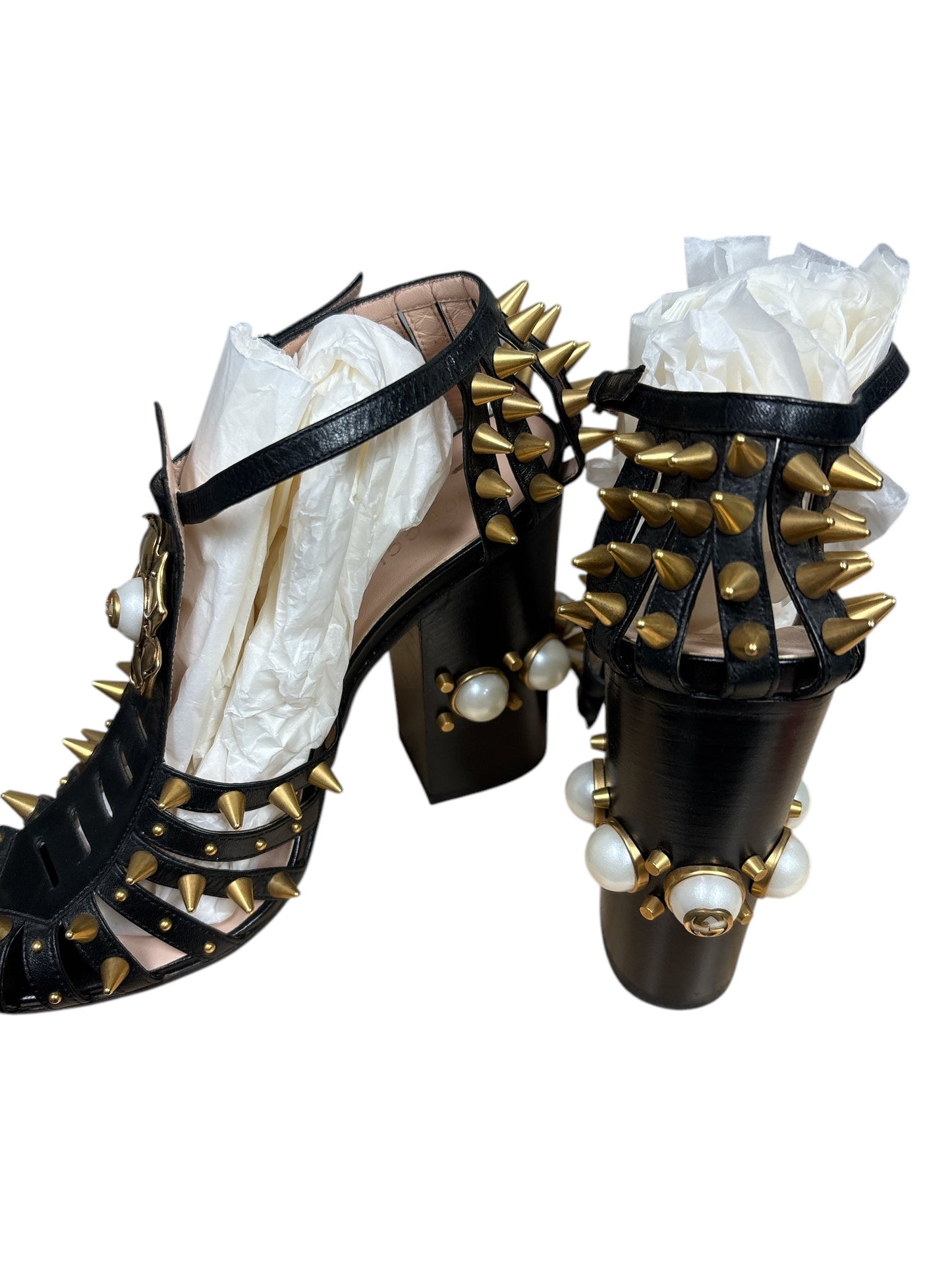 Sandals Luxury Designer By Gucci In Black & Gold, Size: 10