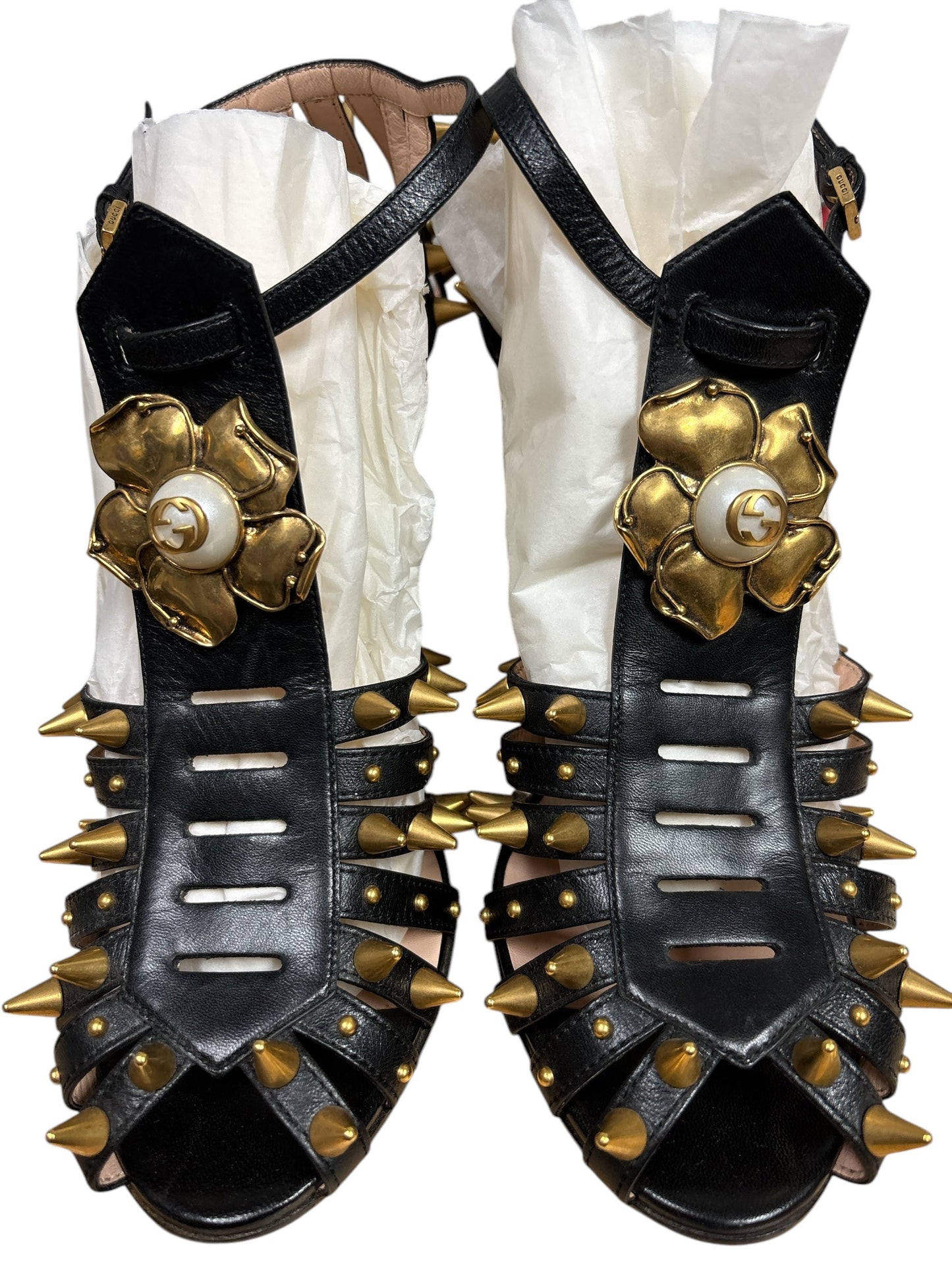 Sandals Luxury Designer By Gucci In Black & Gold, Size: 10