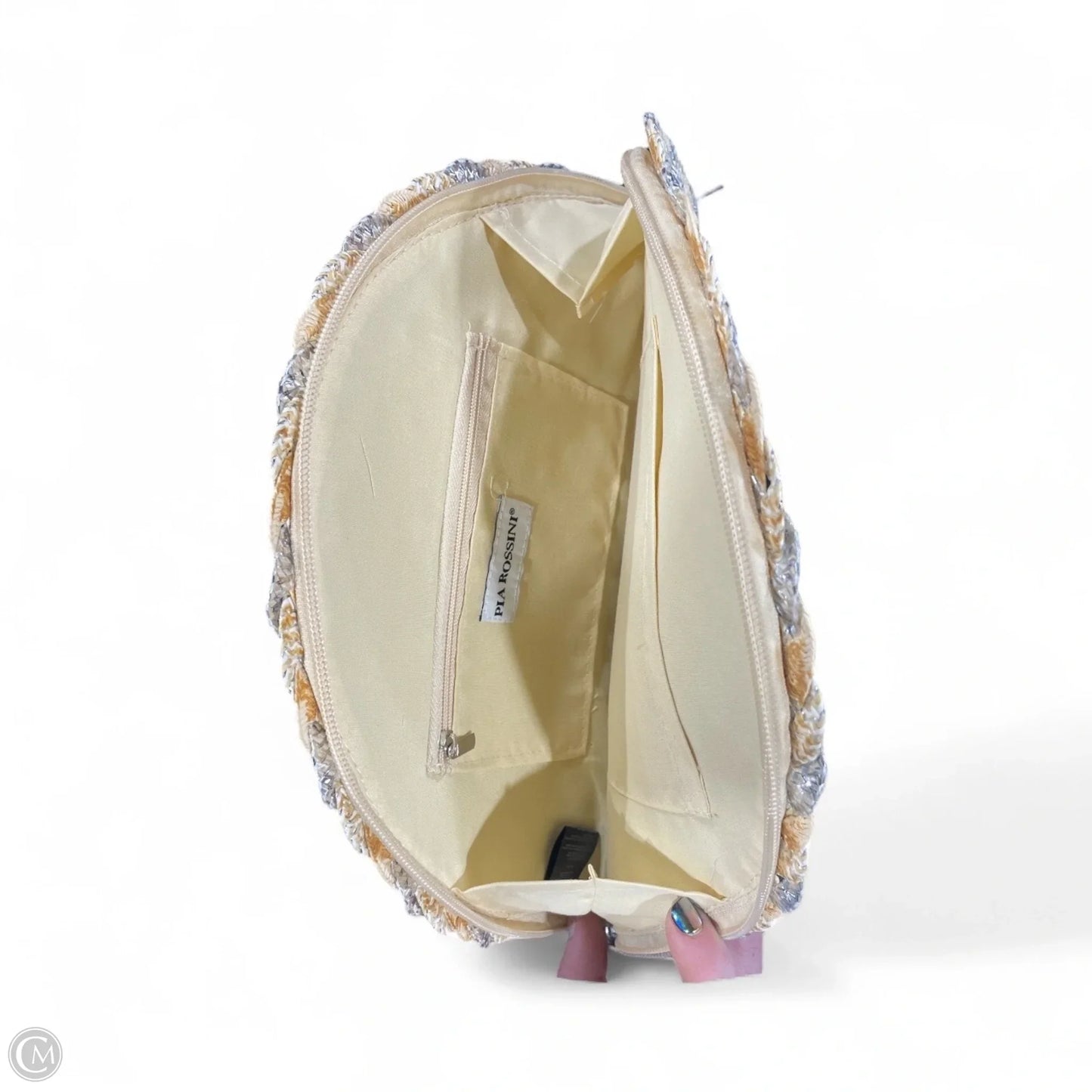 Clutch By Clothes Mentor, Size: Medium