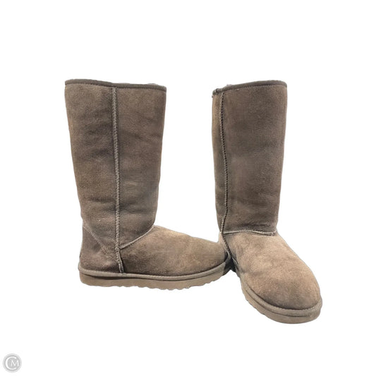 Boots Designer By Ugg In Brown, Size: 8