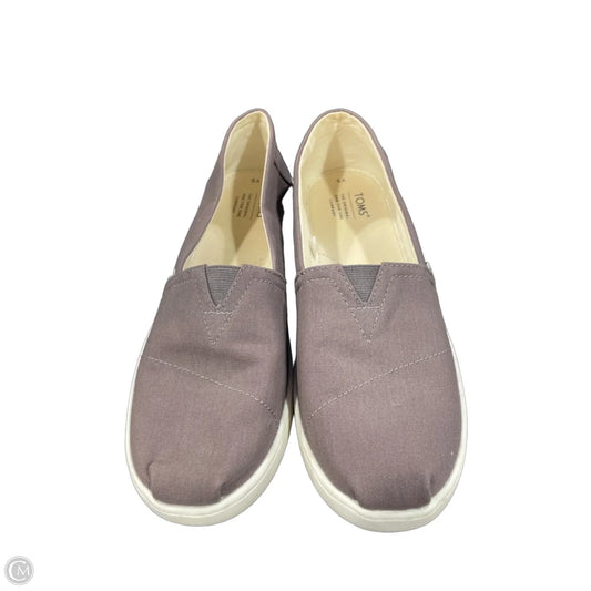 Shoes Flats By Toms In Brown, Size: 5
