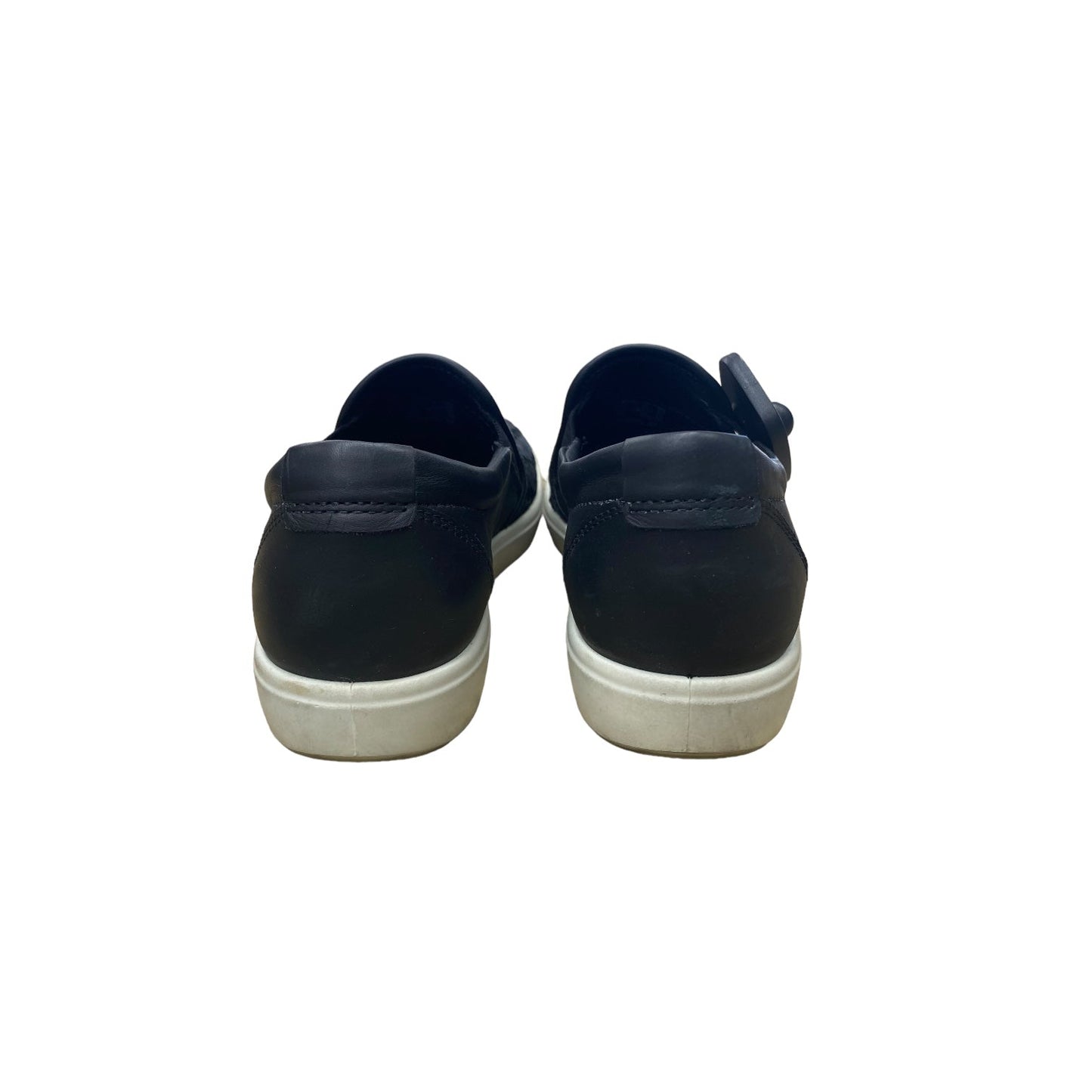Black & White Shoes Flats Ecco, Size 6.5