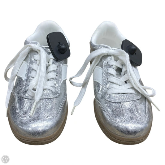Shoes Sneakers By Universal Thread In Silver & White, Size: 7.5