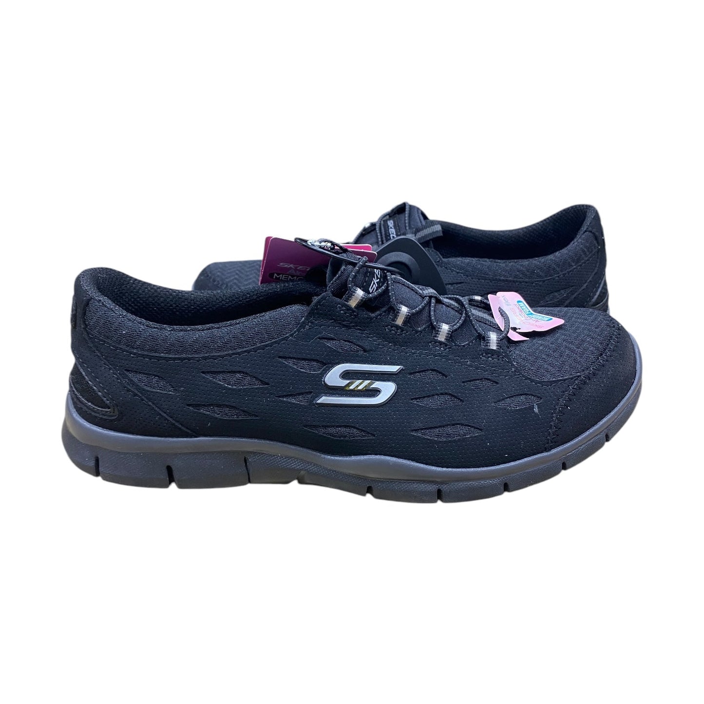 Shoes Athletic By Skechers In Black, Size: 8.5