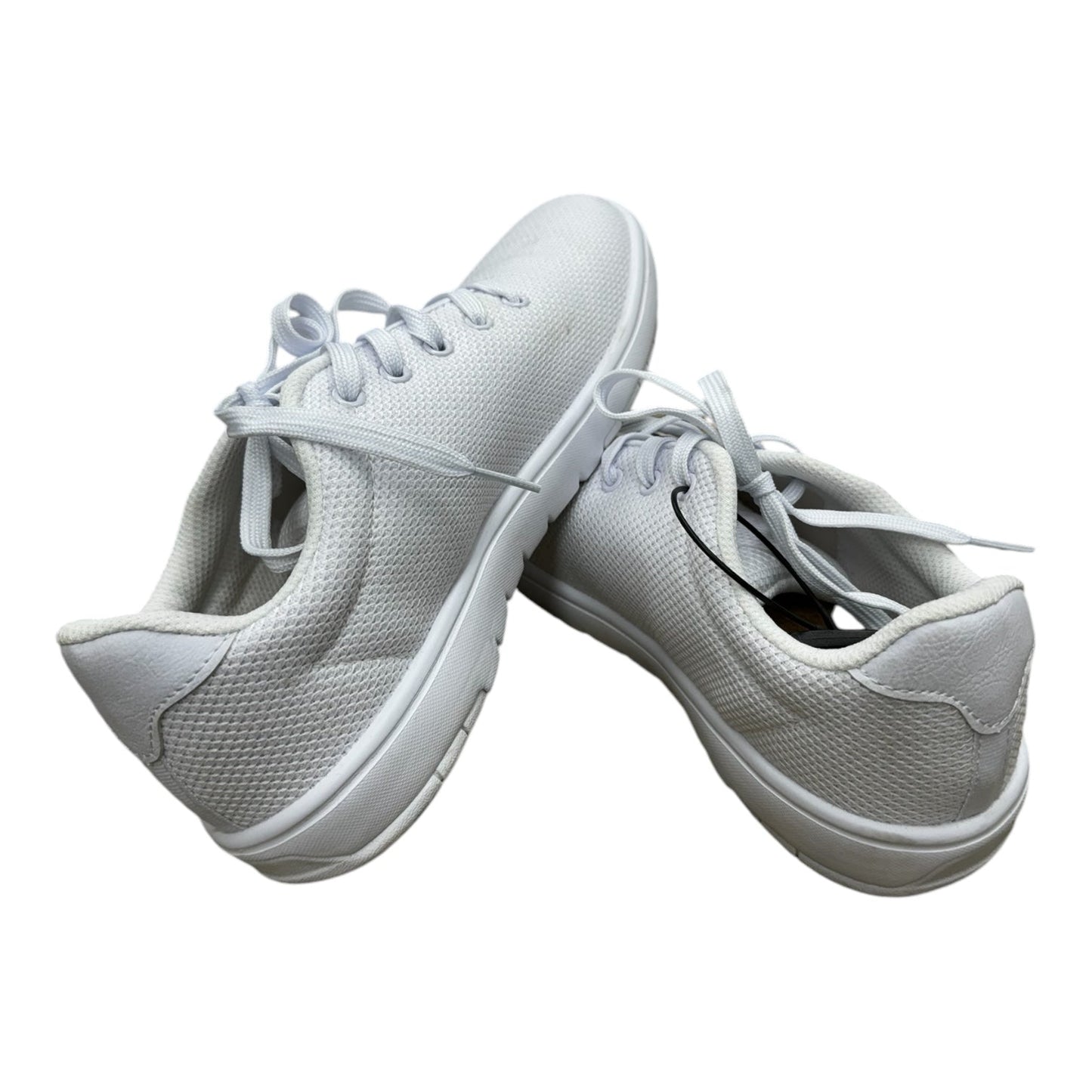 Shoes Athletic By Cmc In White, Size: 8