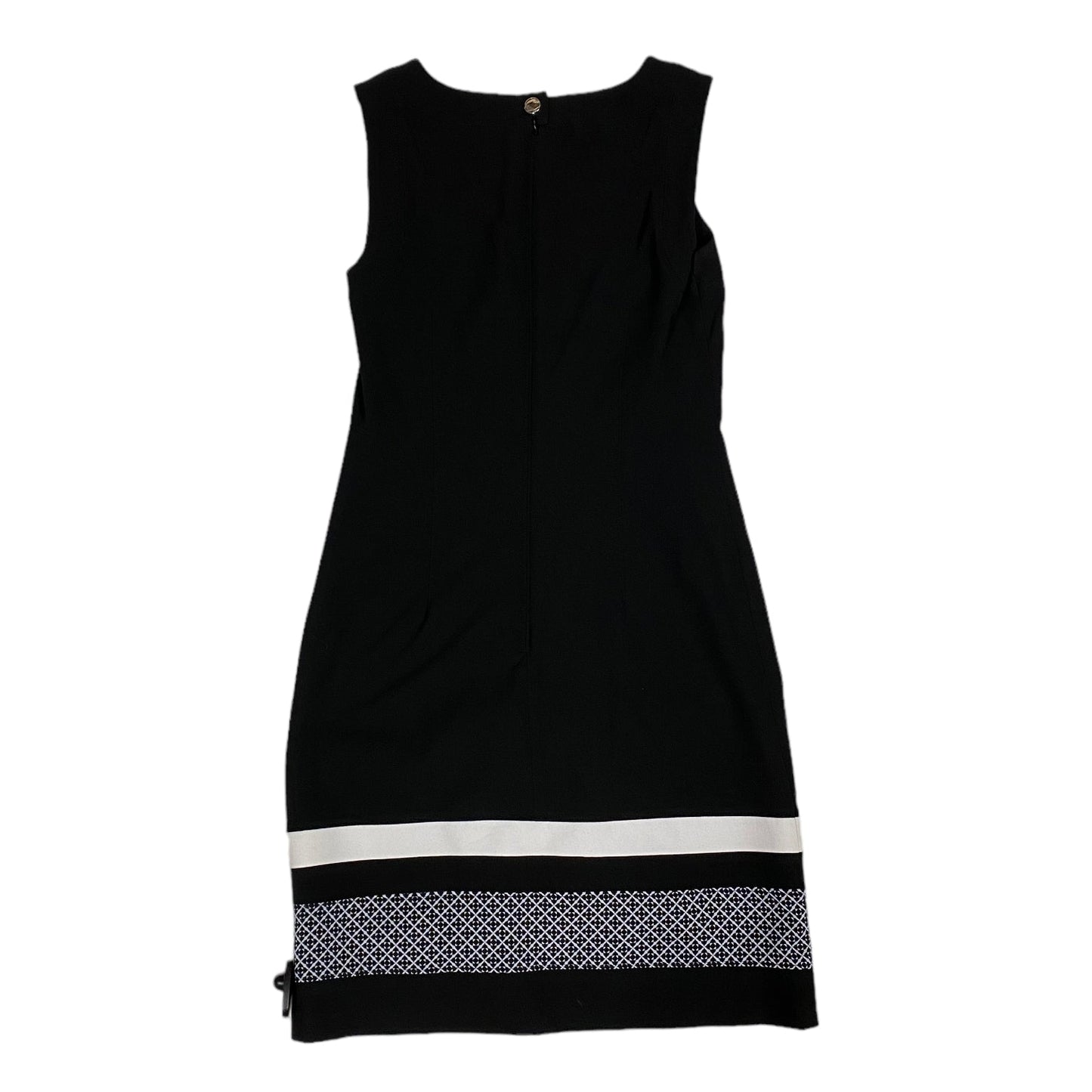 Dress Casual Short By White House Black Market  Size: Xs