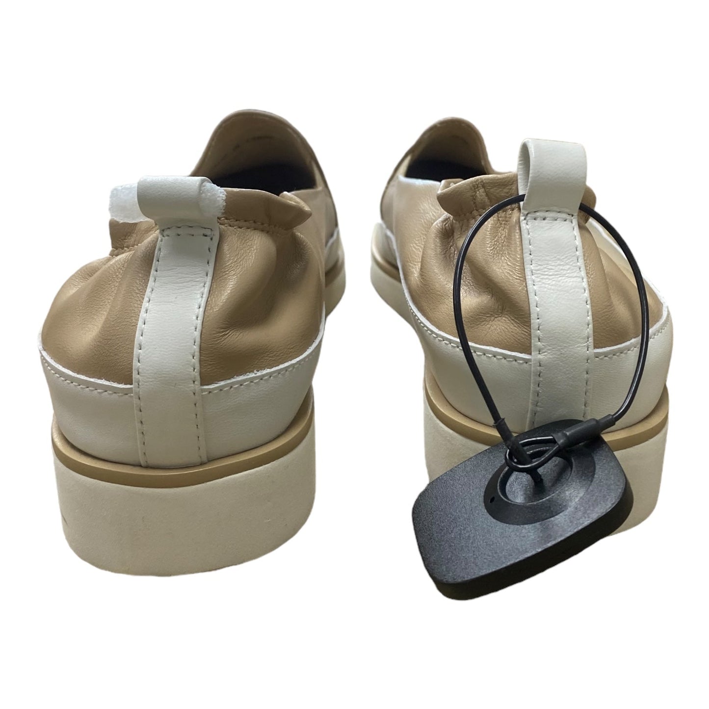 Tan & White Shoes Flats Vaneli, Size 9.5