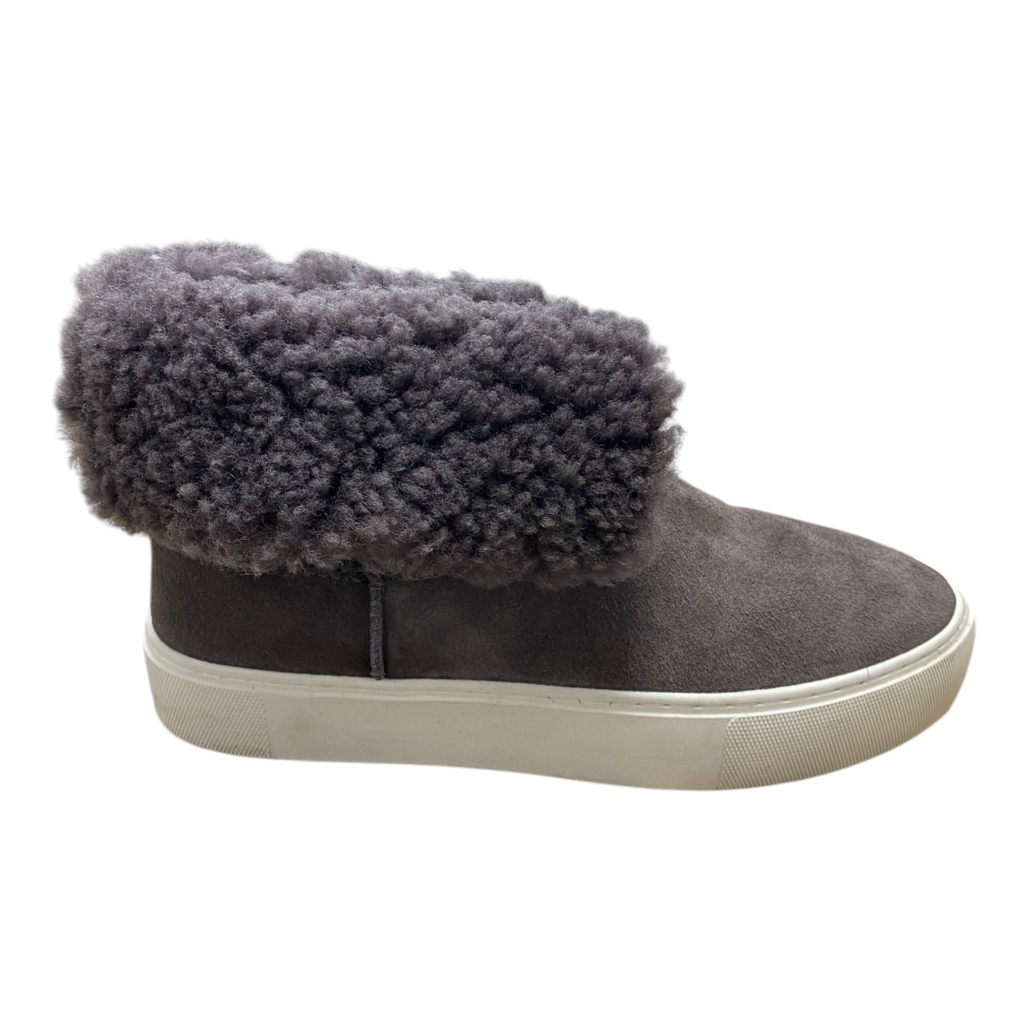 Boots Ankle Flats By Ugg In Taupe, Size: 6