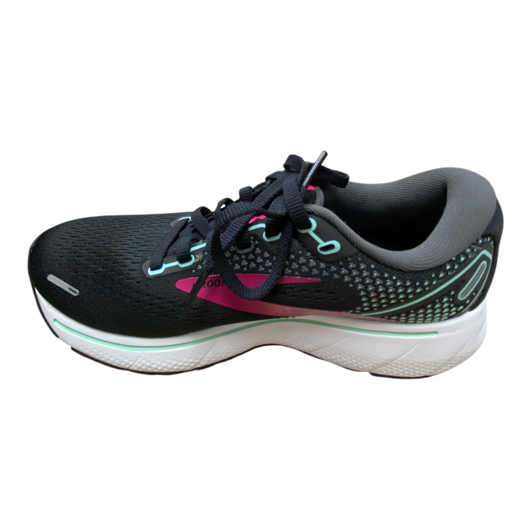 Shoes Athletic By Brooks In Black, Size: 6.5