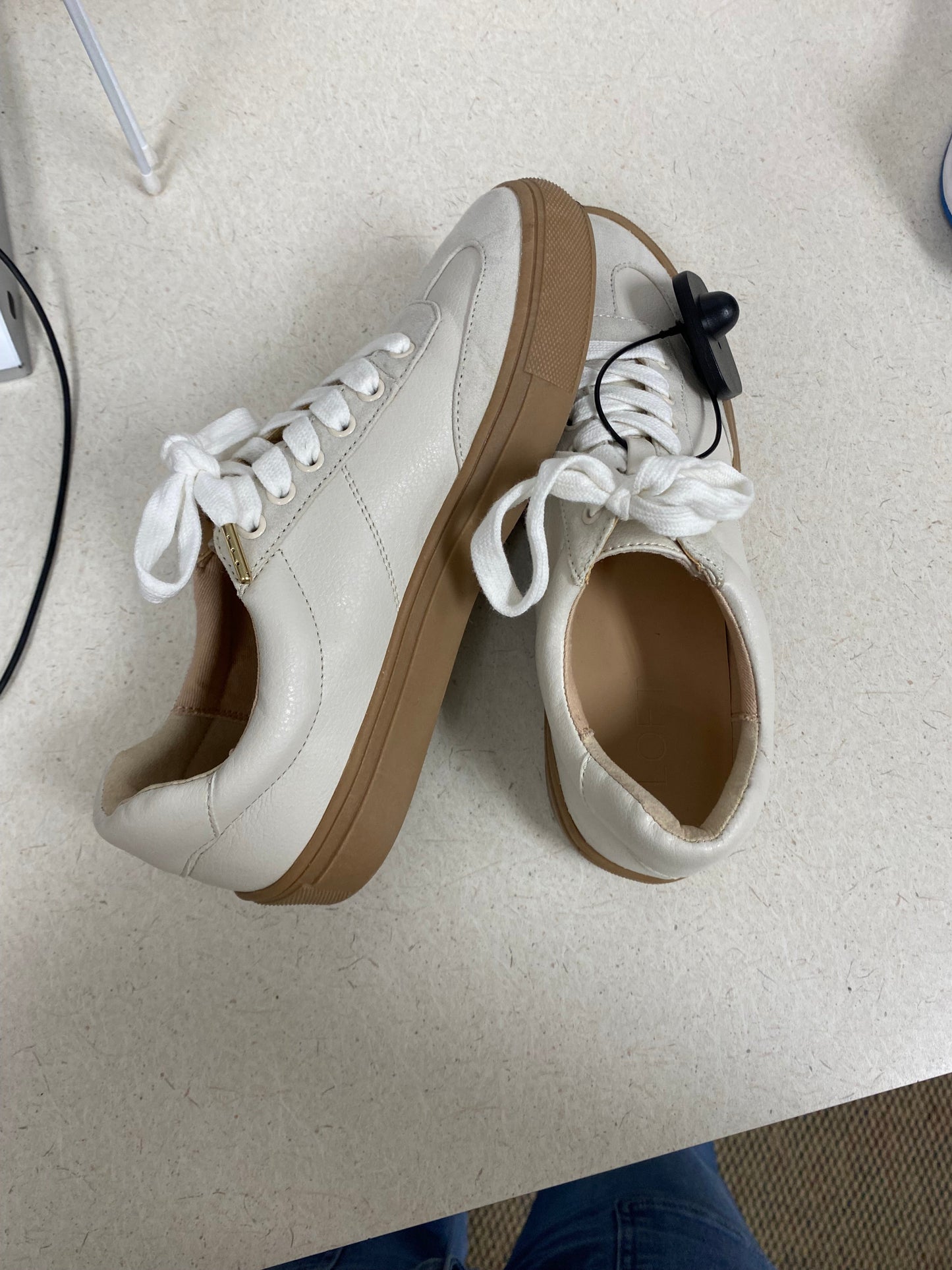 Shoes Sneakers By Loft In Cream, Size: 7