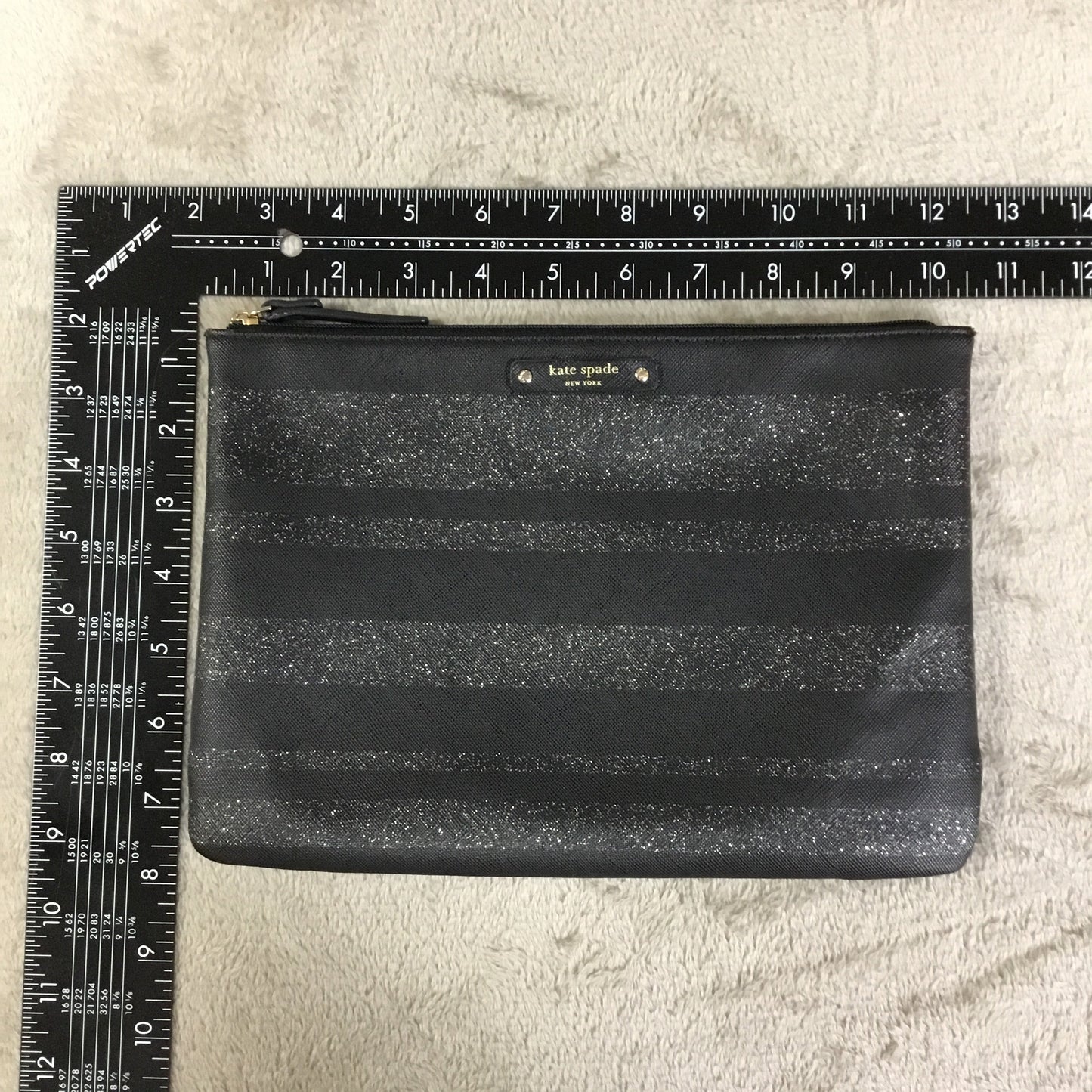 Clutch Designer By Kate Spade, Size: Medium