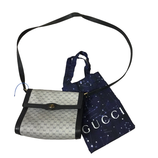 Crossbody Luxury Designer By Gucci  Size: Small