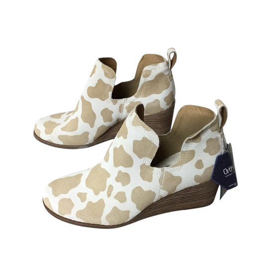 Shoes Heels Wedge By Toms In Animal Print, Size: 7