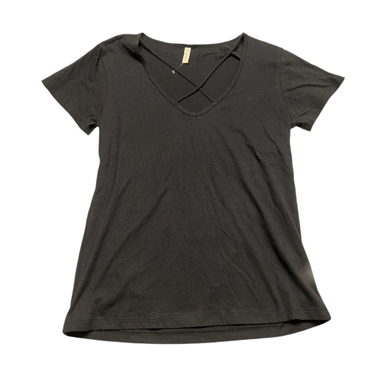 Black Top Short Sleeve Wishlist, Size L