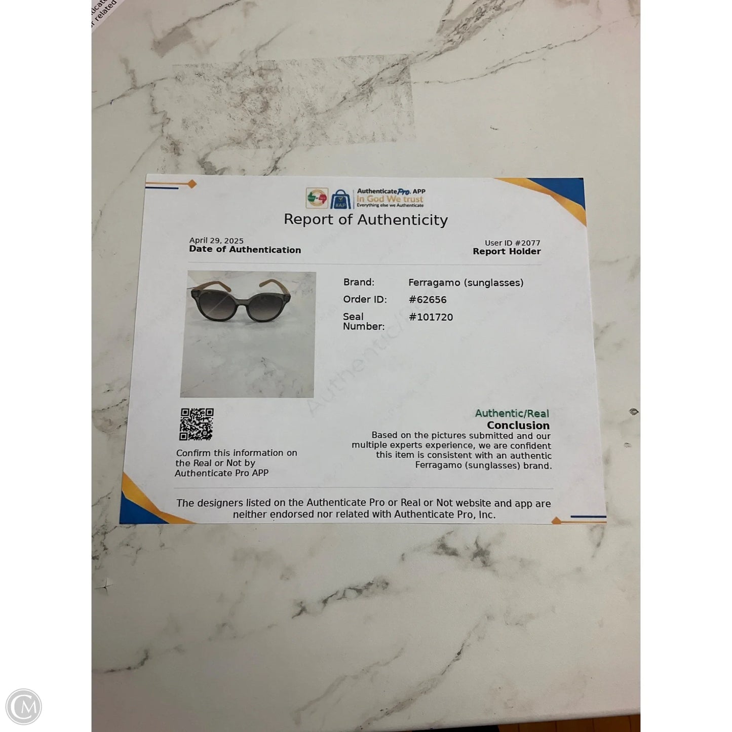 Sunglasses Luxury Designer By Ferragamo, Size: Large