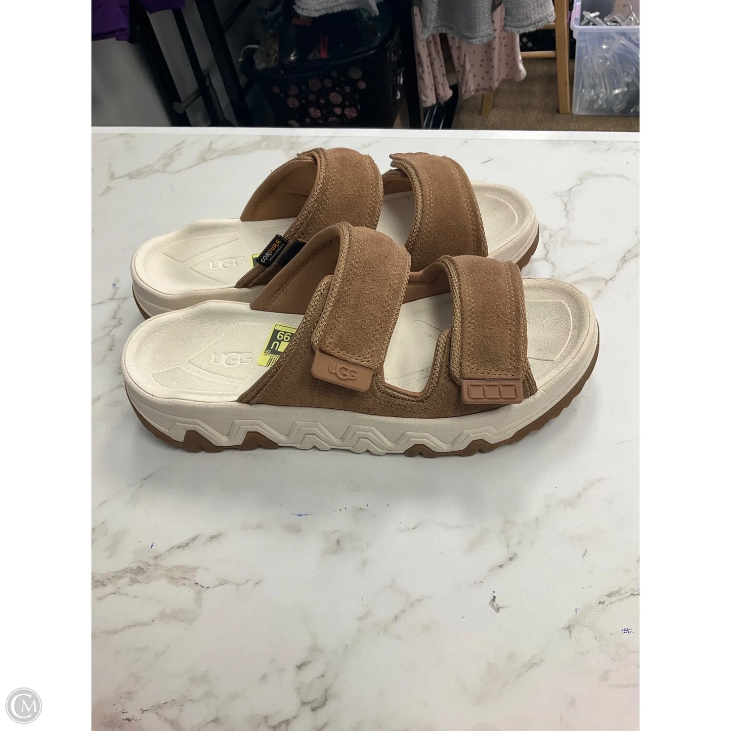 Sandals Designer By Ugg In Tan, Size: 9.5