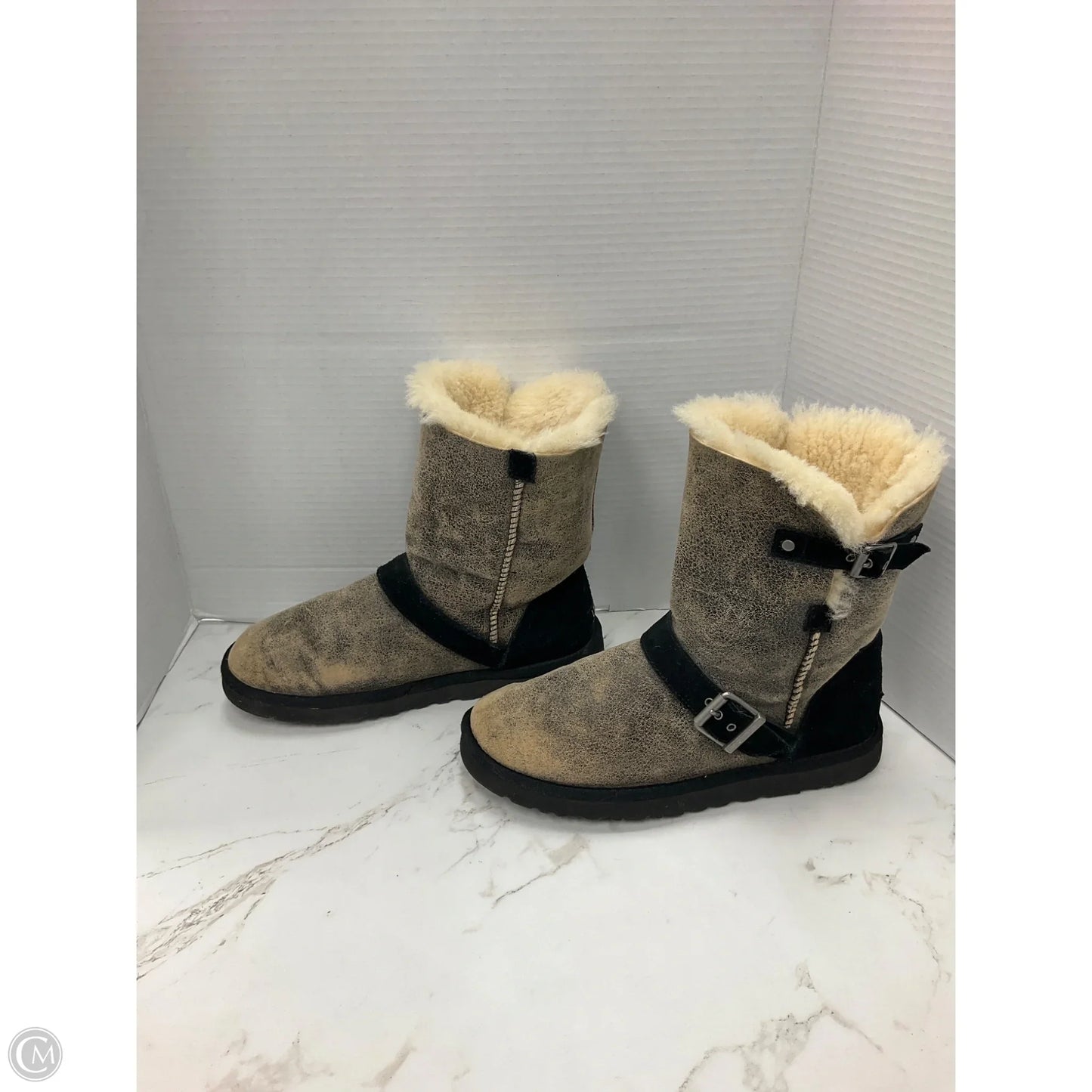 Boots Designer By Ugg In Black & Grey, Size: 9