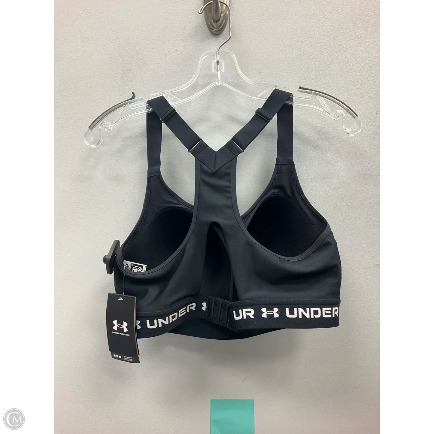 Athletic Bra By Under Armour In Black
