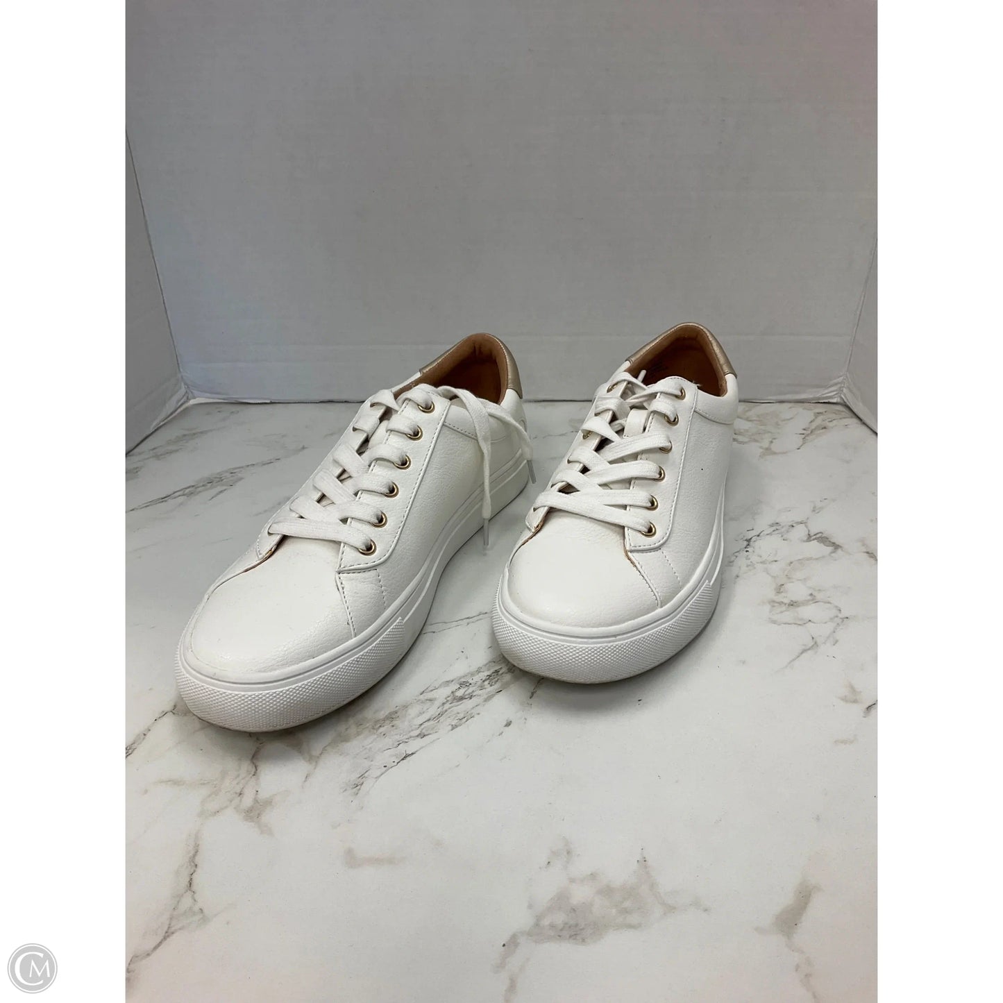 Shoes Sneakers By Loft In White, Size: 8.5