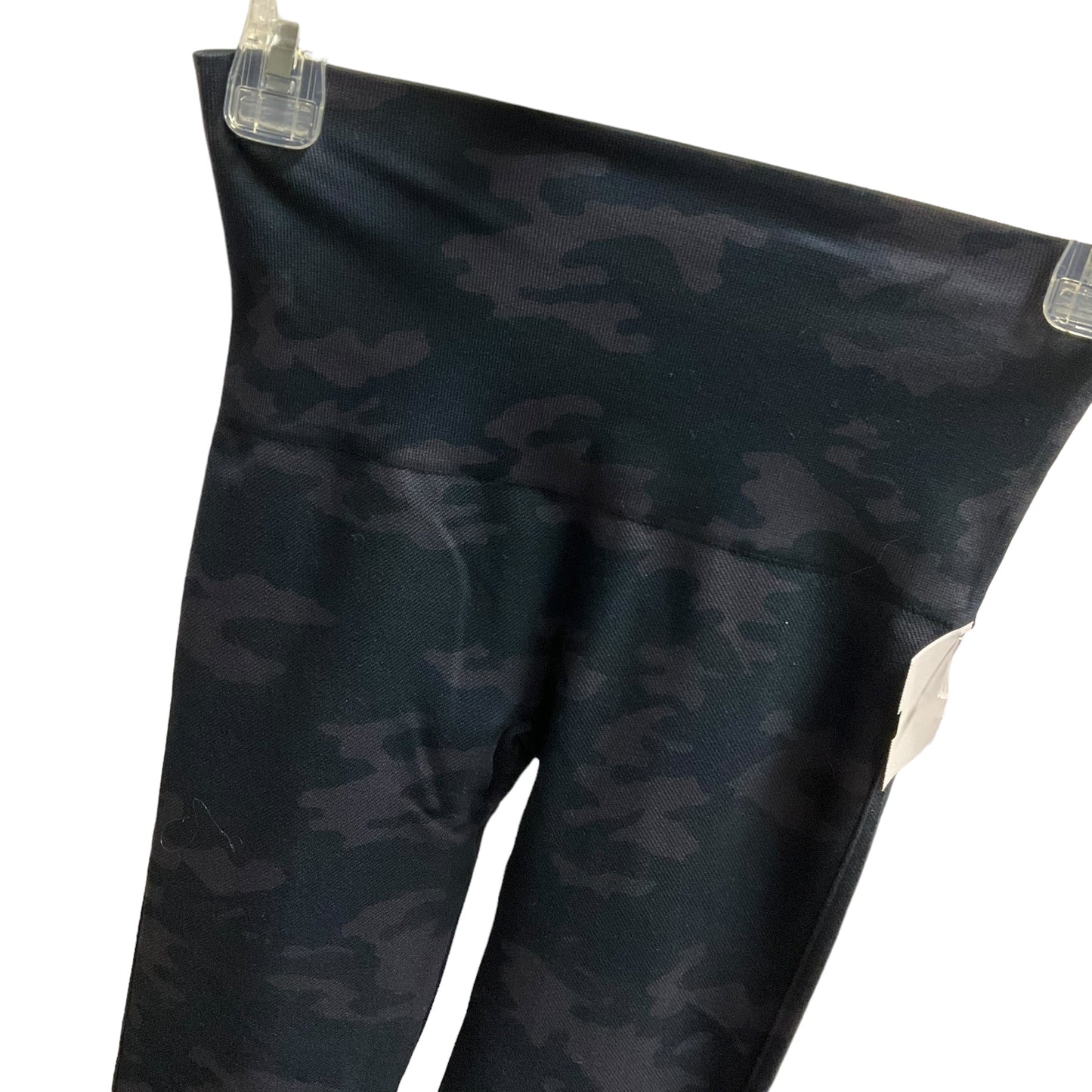 Camouflage Print Athletic Leggings Spanx, Size S