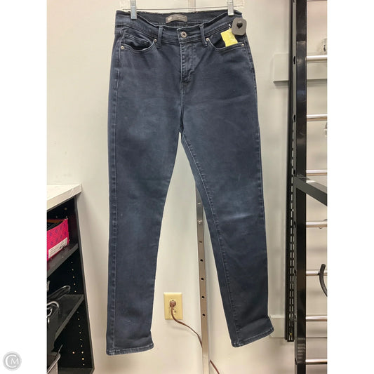 Jeans Straight By Levis In Blue Denim, Size: 8