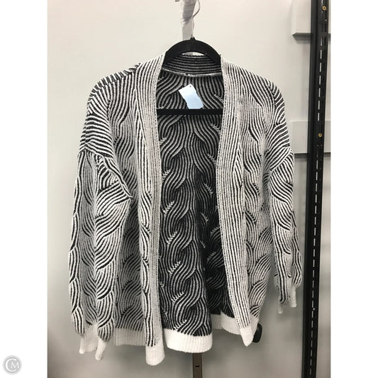 Sweater Cardigan By Shein In Black & White, Size: S