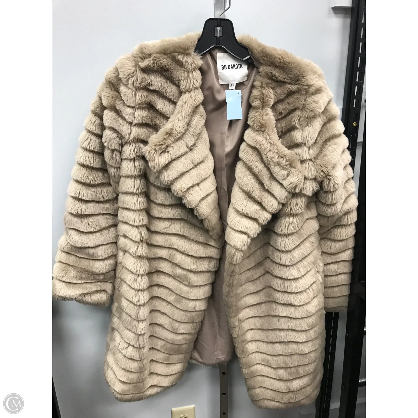Coat Faux Fur & Sherpa By Bb Dakota In Tan, Size: Xs