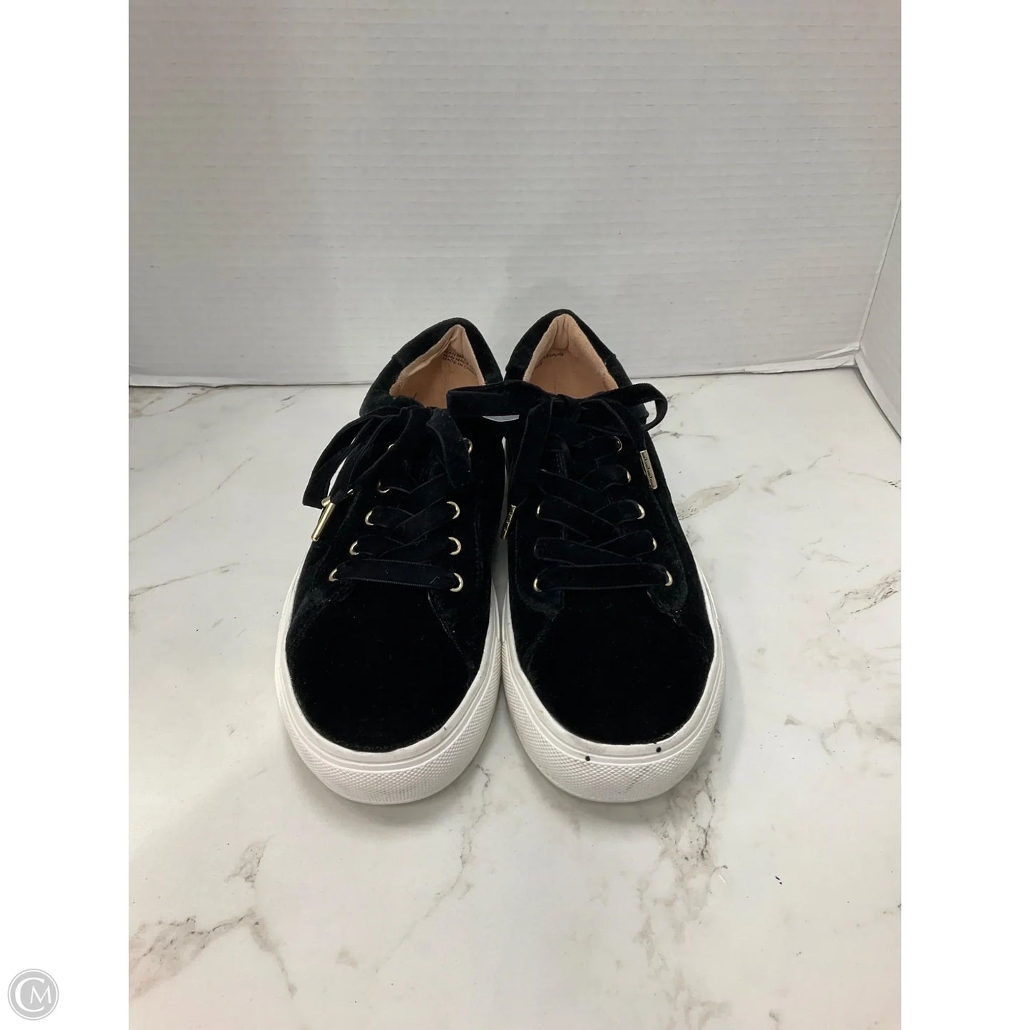 Shoes Sneakers By Loft In Black, Size: 7.5