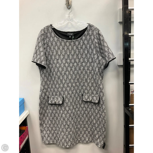 Dress Casual Short By Isaac Mizrahi In Black & White, Size: Xl