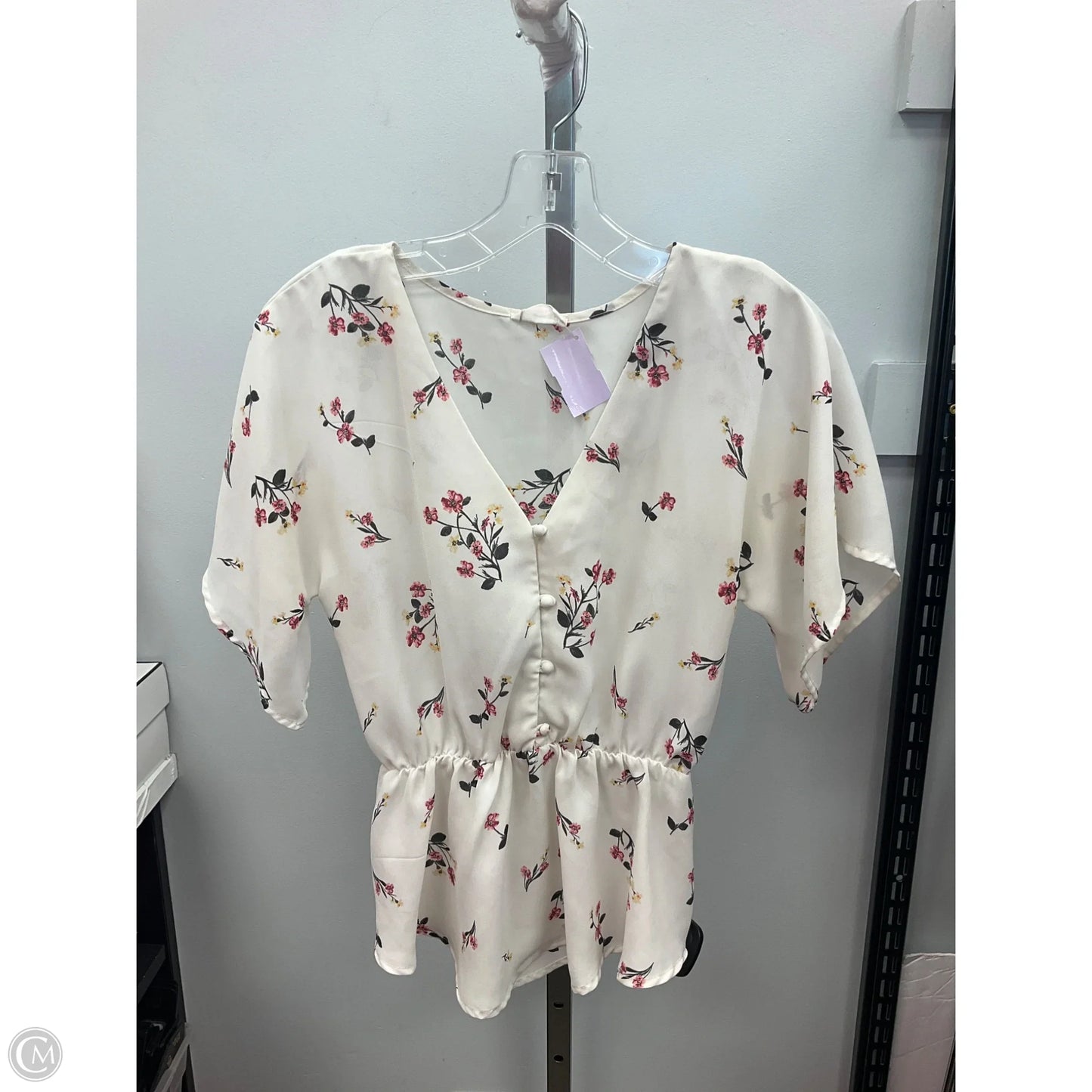 Top Short Sleeve By Sienna Sky In Cream, Size: Xs