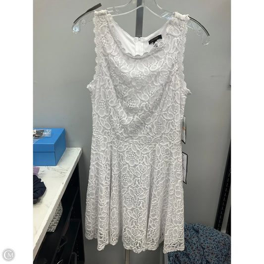 Dress Casual Short By City Studio In White, Size: S