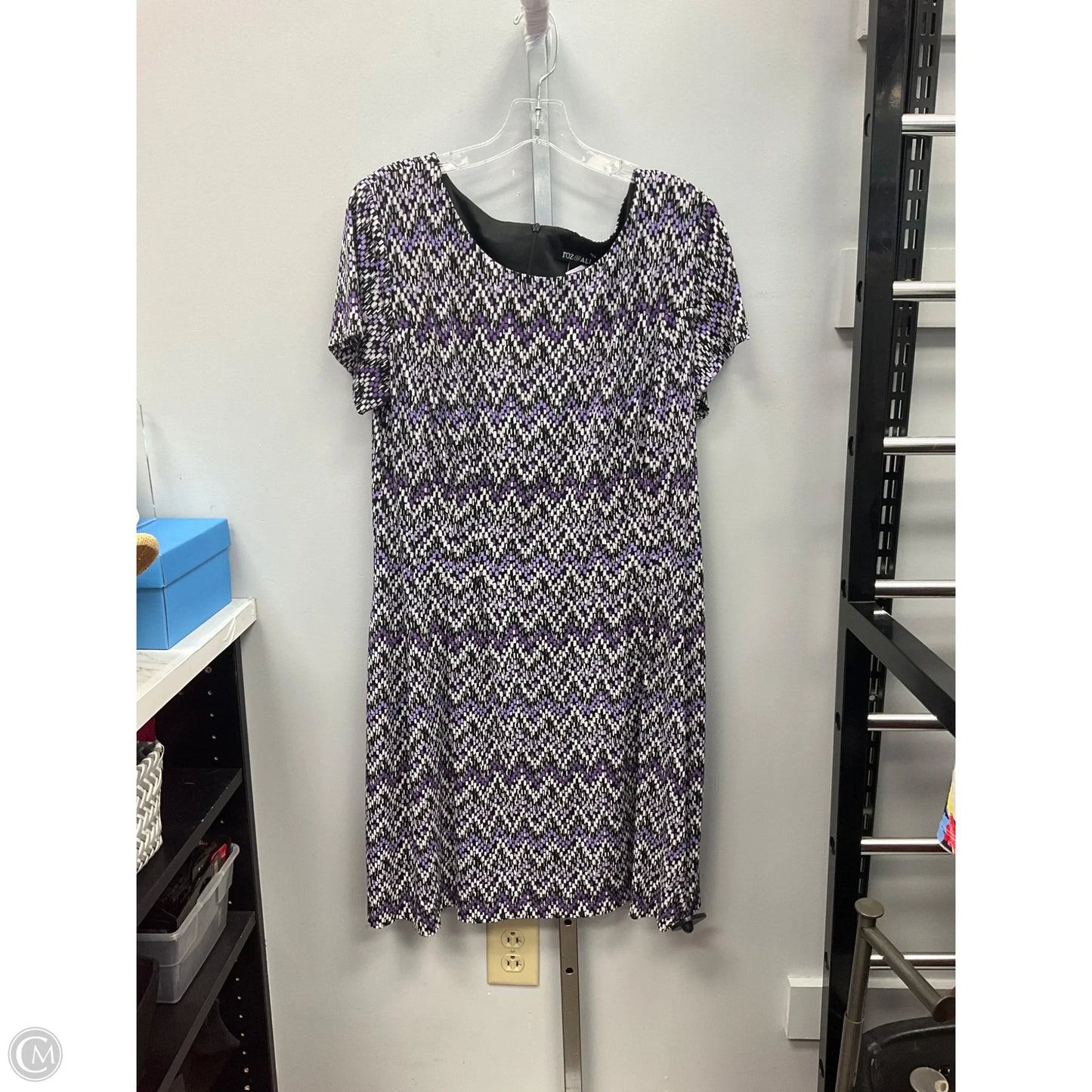 Dress Casual Short By Roz And Ali In Black & Purple, Size: 16