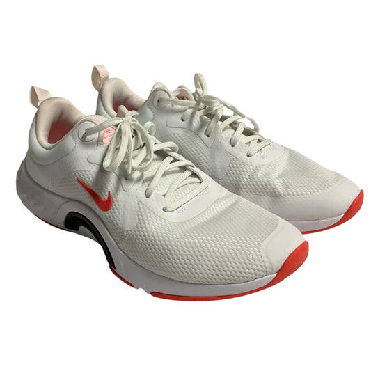 Shoes Athletic By Nike In White, Size: 9