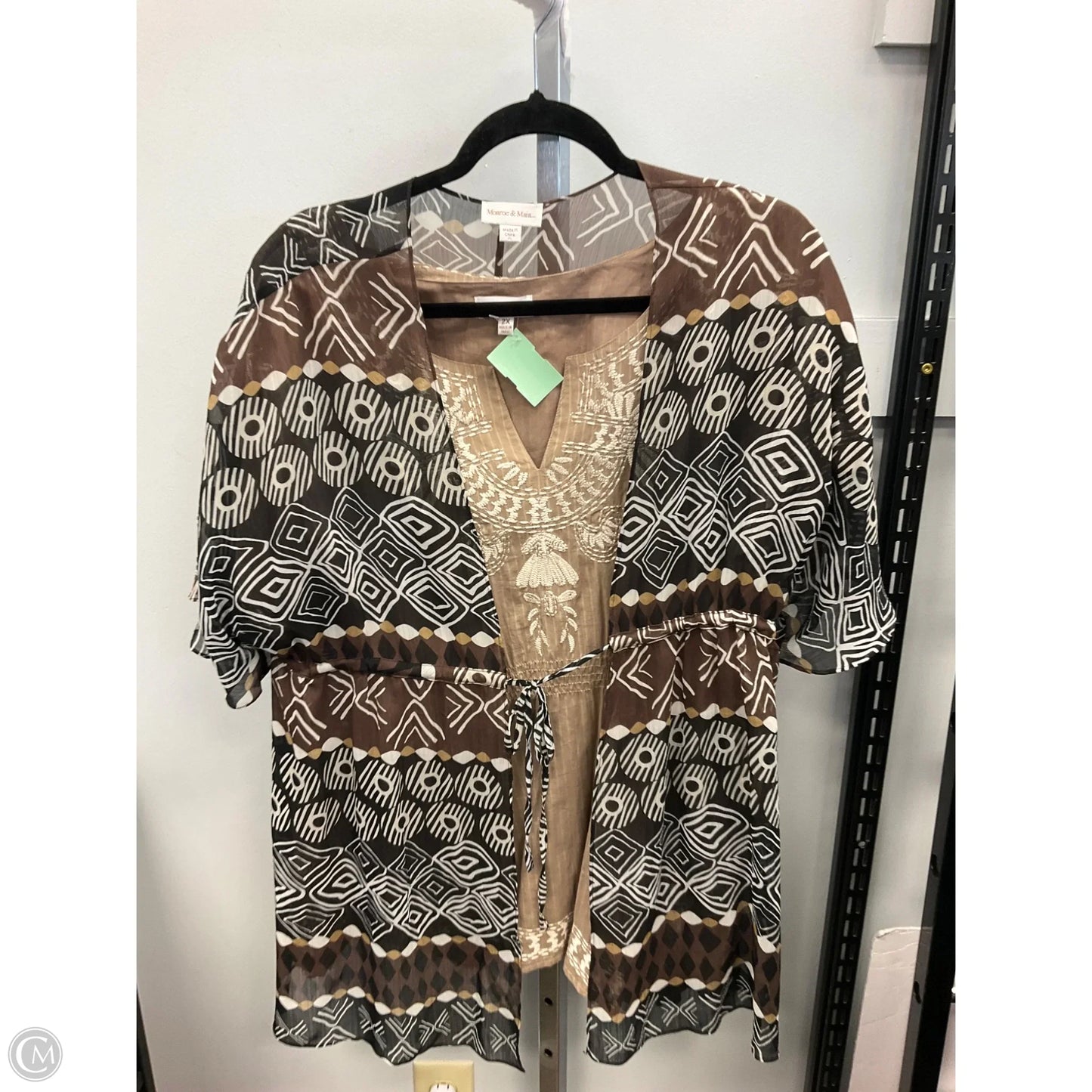 Top Short Sleeve By Monroe And Main In Brown, Size: 2x