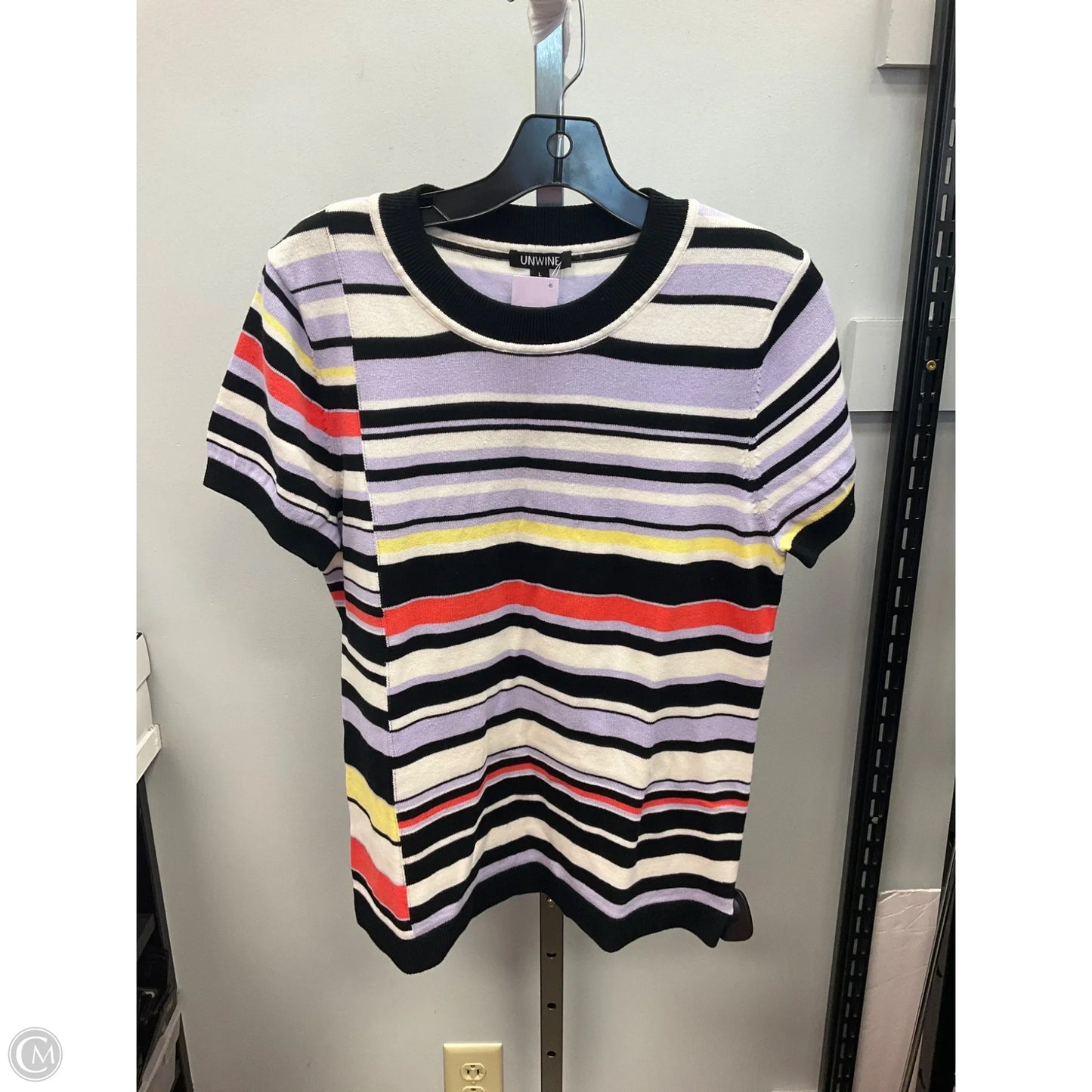 Top Short Sleeve By Clothes Mentor In Purple & White, Size: L