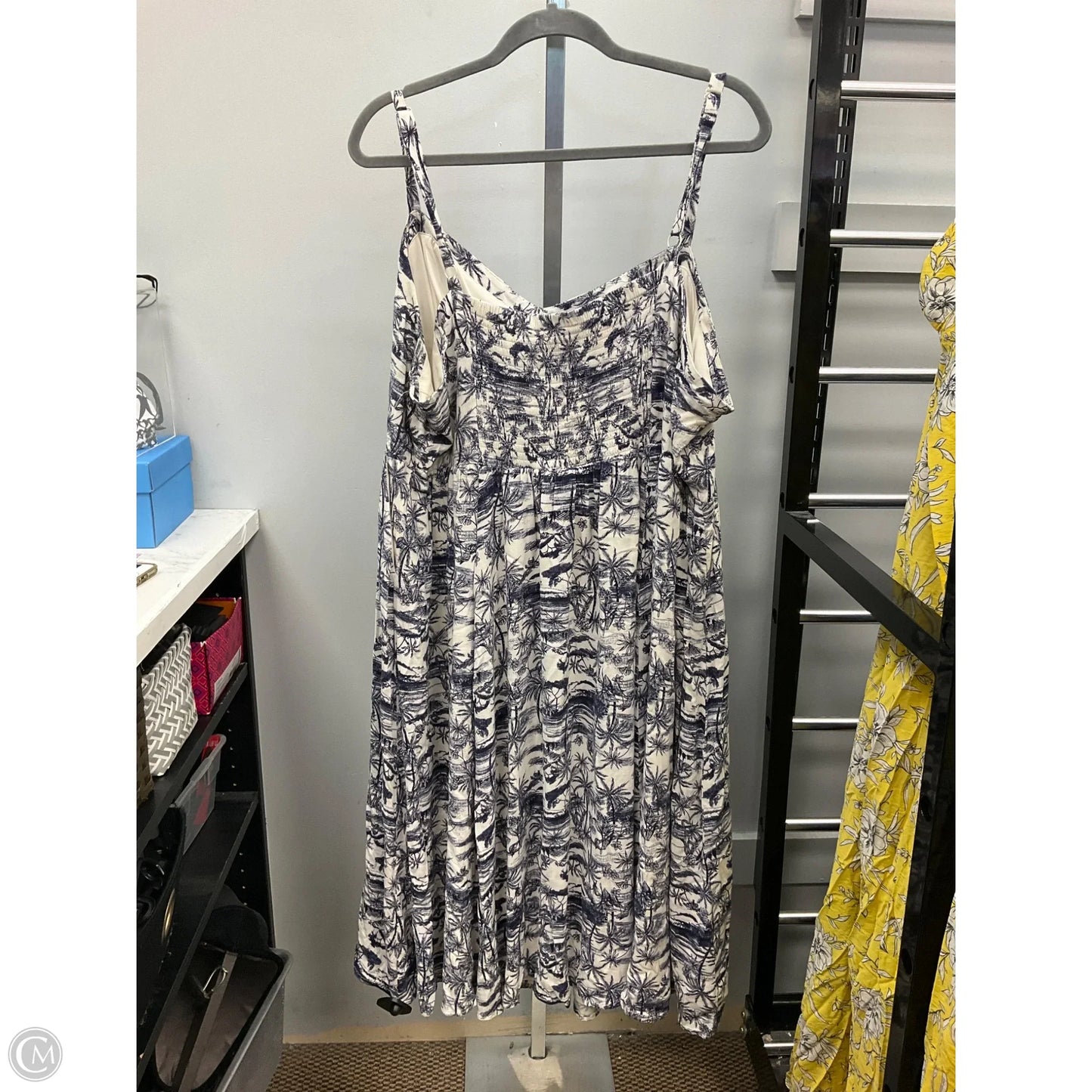 Dress Casual Maxi By Torrid In Blue & White, Size: 4x