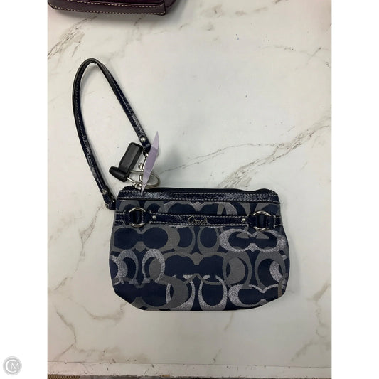 Wristlet Designer By Coach, Size: Medium