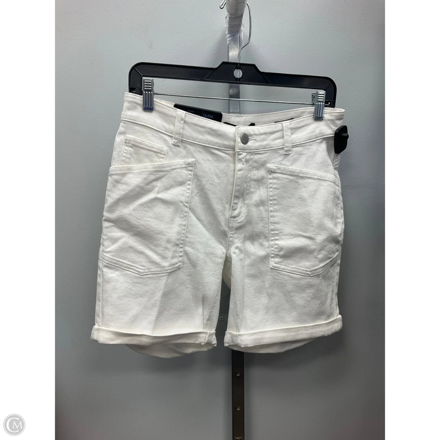 Shorts By Clothes Mentor In White Denim, Size: 6