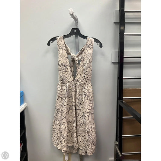 Dress Casual Short By House Of Harlow In Tan, Size: Xs